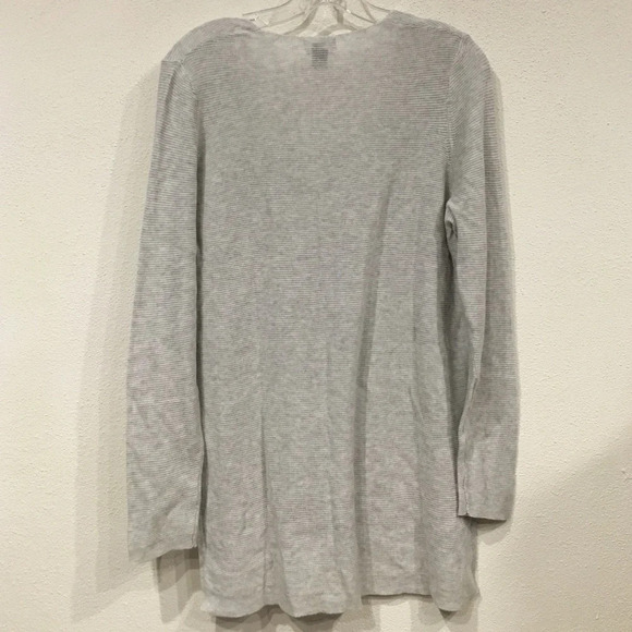 NWT Old Navy V-Neck Sweater Size Medium - Picture 3 of 3